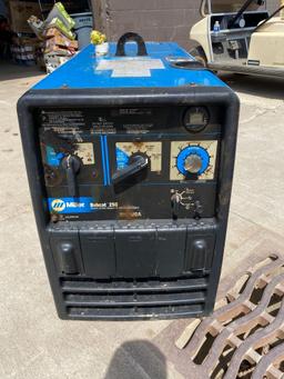 Miller Bobcat 250 Gasoline Generator/Welder