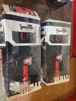 (2) New 2000lb Bulldog Trailer Jacks