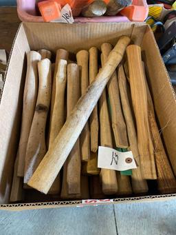 Box of Wooden Hammer/Axe Handles