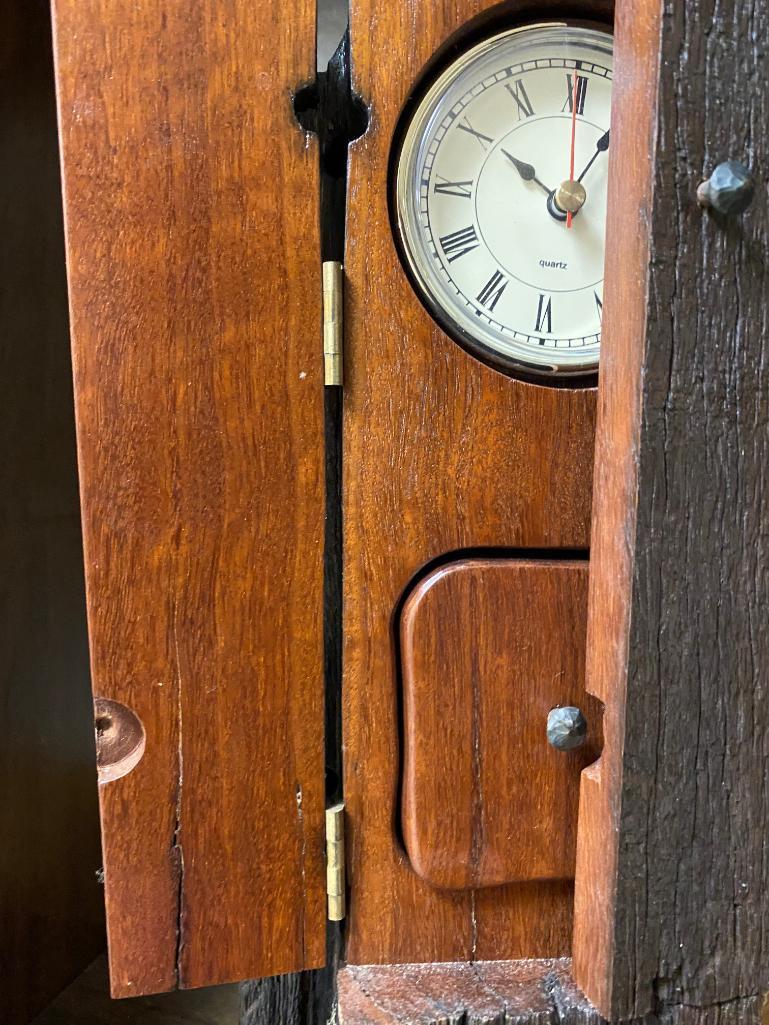 Clock in Wood