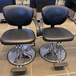 2 CLASSIC BLACK HYDRAULIC SALON STYLING CHAIR WITH CHROME BASE