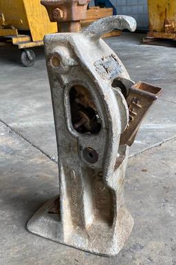 Vintage 15 Ton Jack