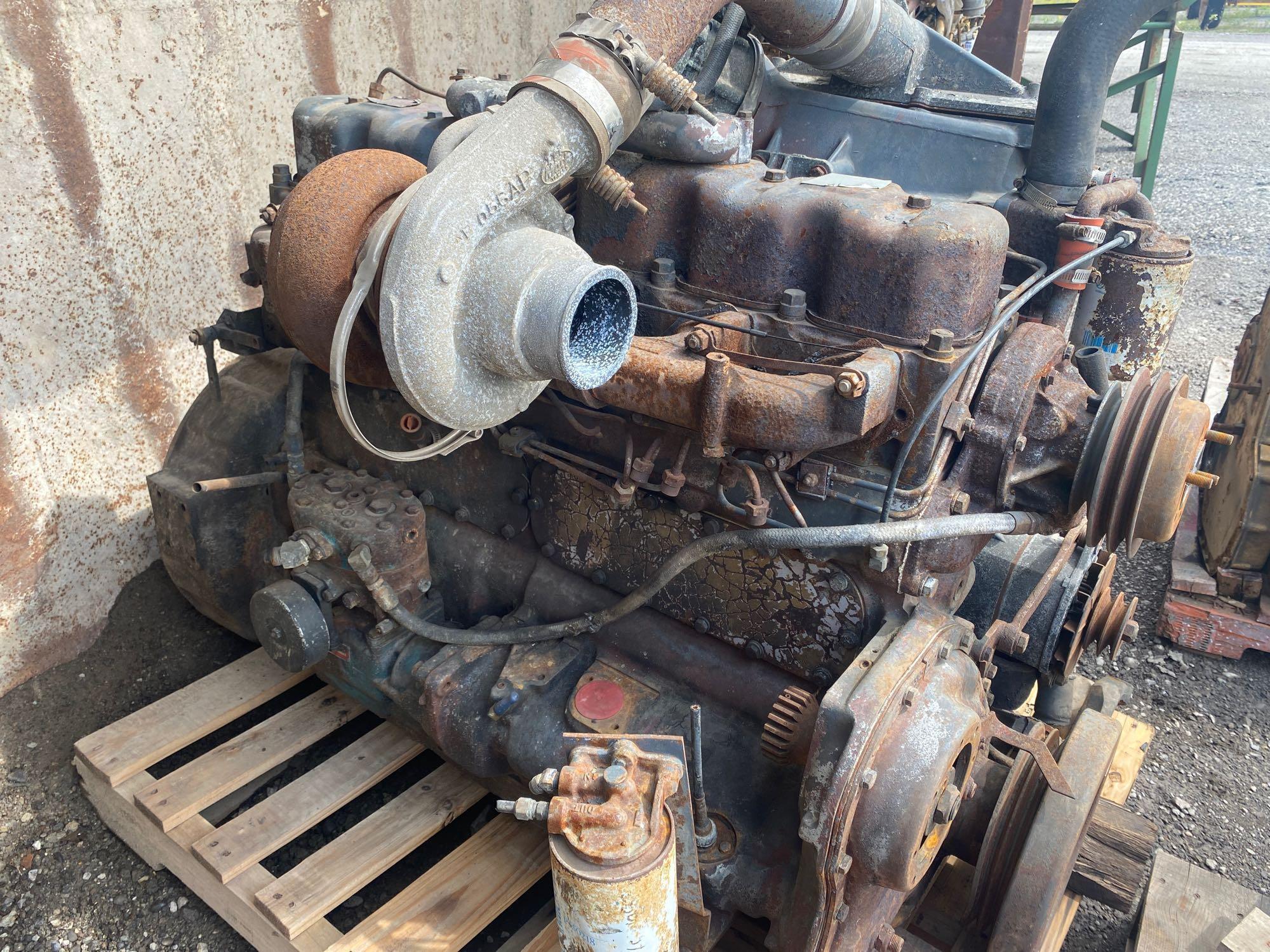 Extremely RARE Mack RM6-285 (R) Diesel Engine & Maxitorque Transmission