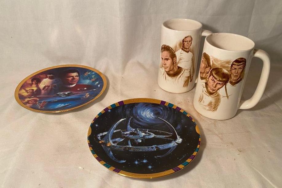 Two Star Trek Collector plates AND Two Collectable Suzie Morton Star Trek Mugs