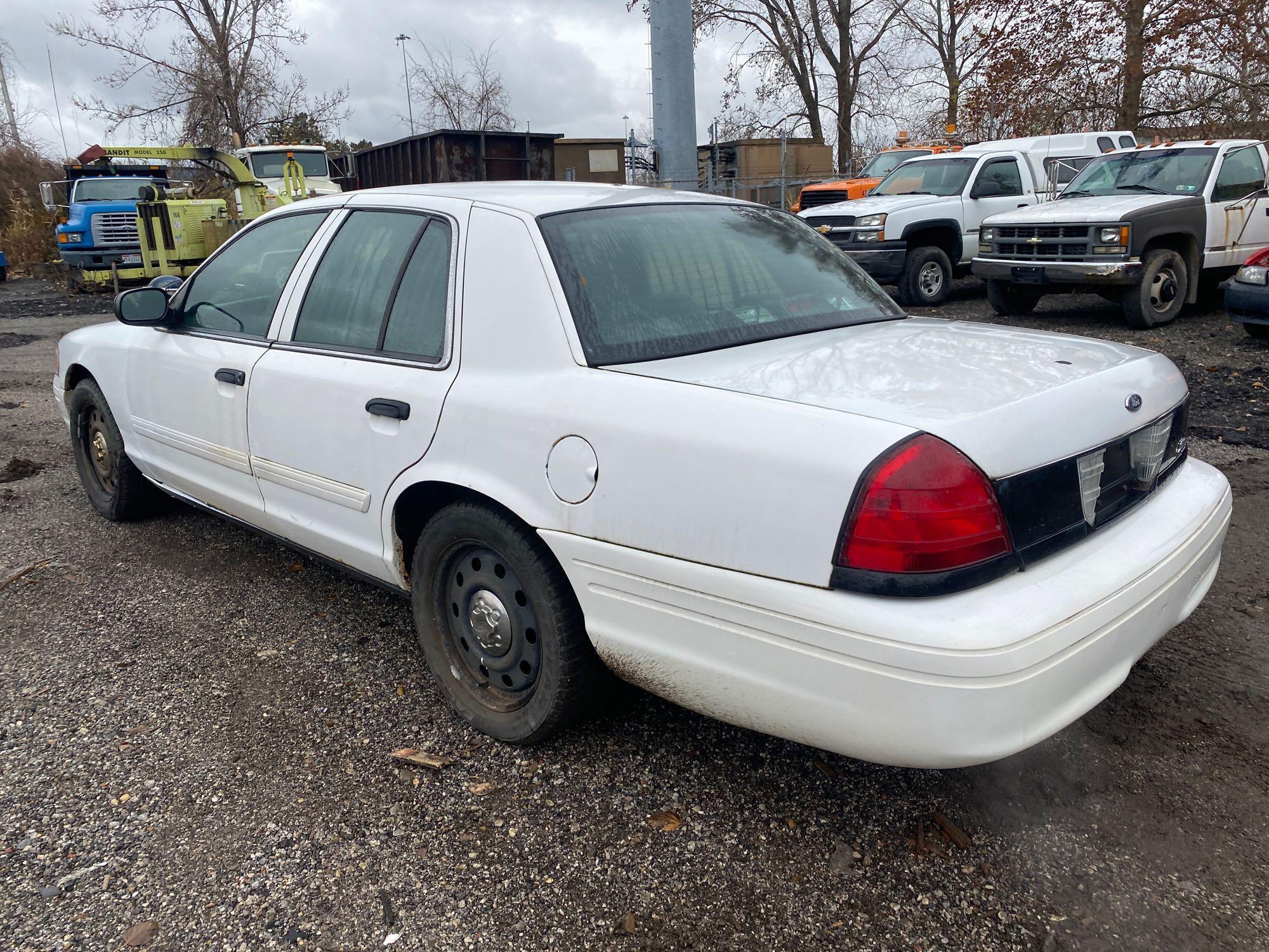 2009 Ford Crown Victoria Ex Cop Car