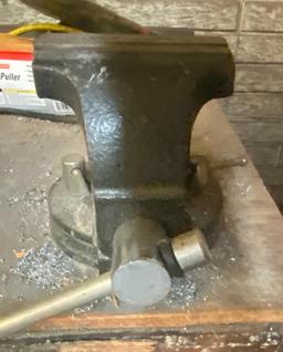 Duracraft Steel Vise