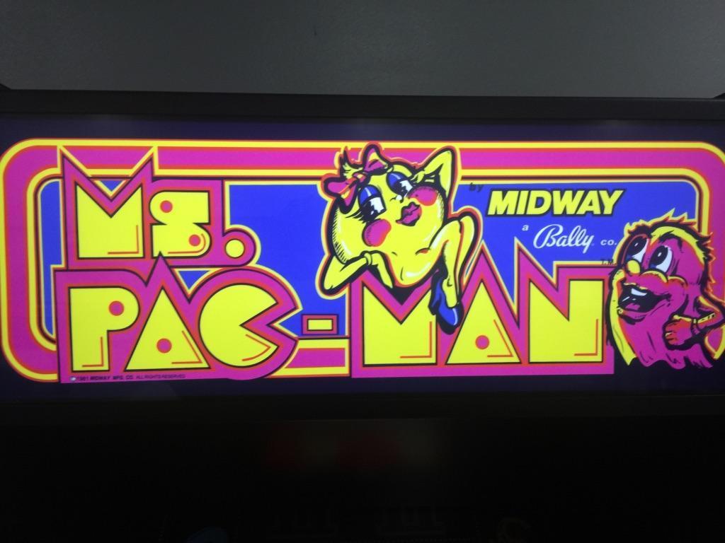 MS. PAC MAN Themed Stand Up Arcade Video Game With Roller Ball Classic 60 in 1 Games