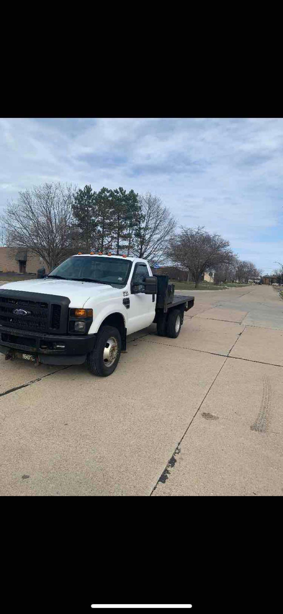 2008 Ford F-350 4x4 Dually Flatbed