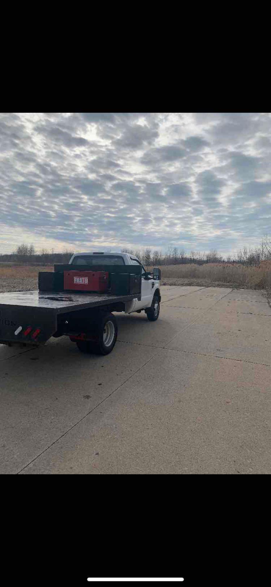 2008 Ford F-350 4x4 Dually Flatbed