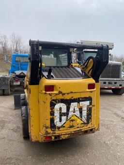 CAT 252B3 SkIdloader