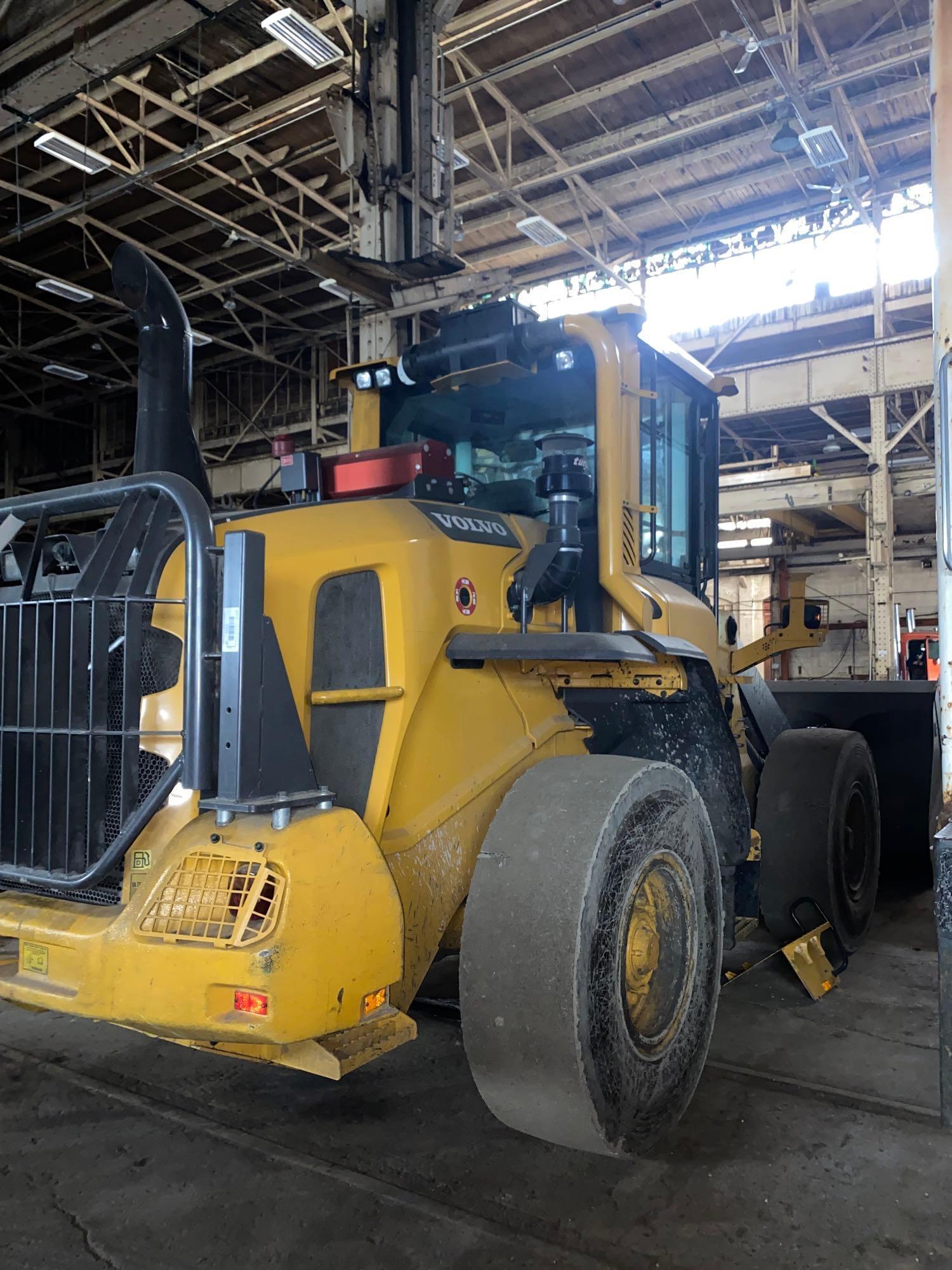 Volvo L60G Wheel Loader