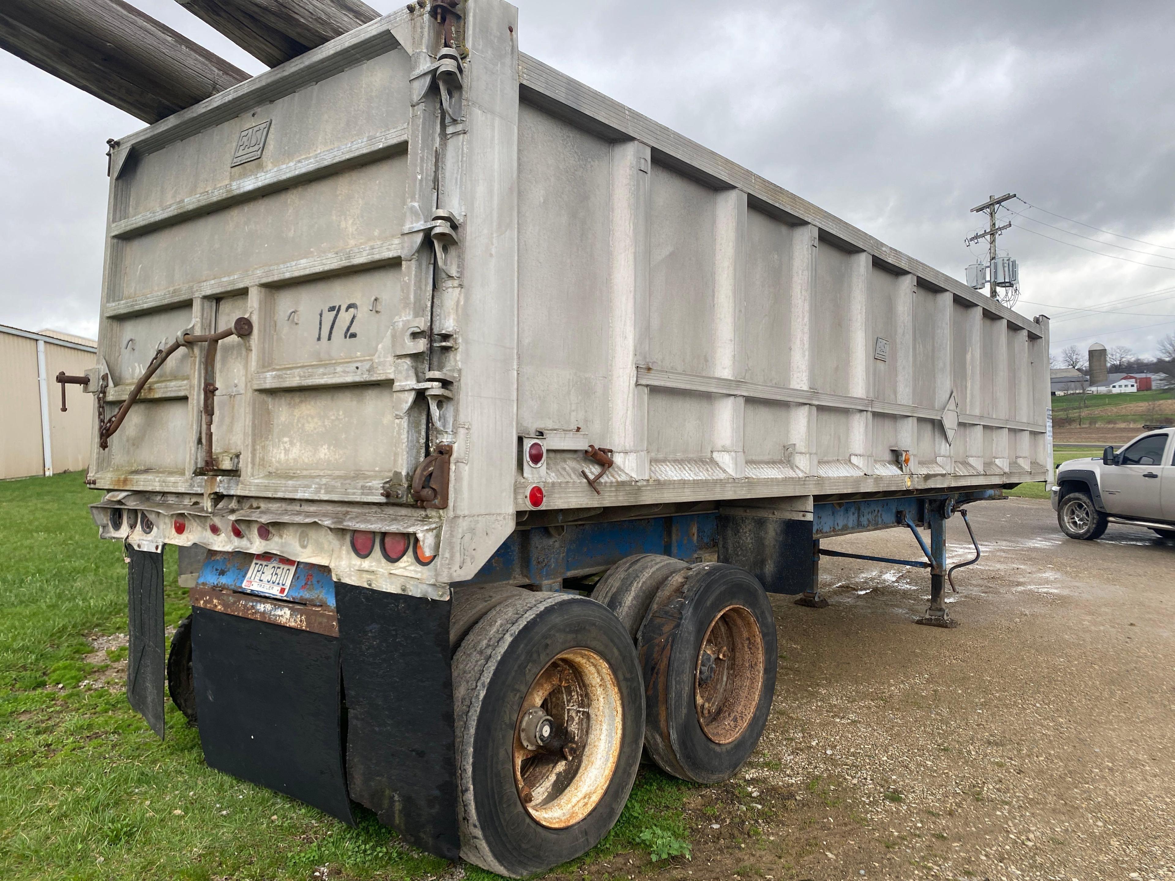 East Manufacturing Co 30ft Aluminum Tandem Dump Trailer