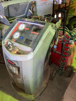 RobinAir Refrigerant Recovery, Recycling, and Recharging Machine #34788NI