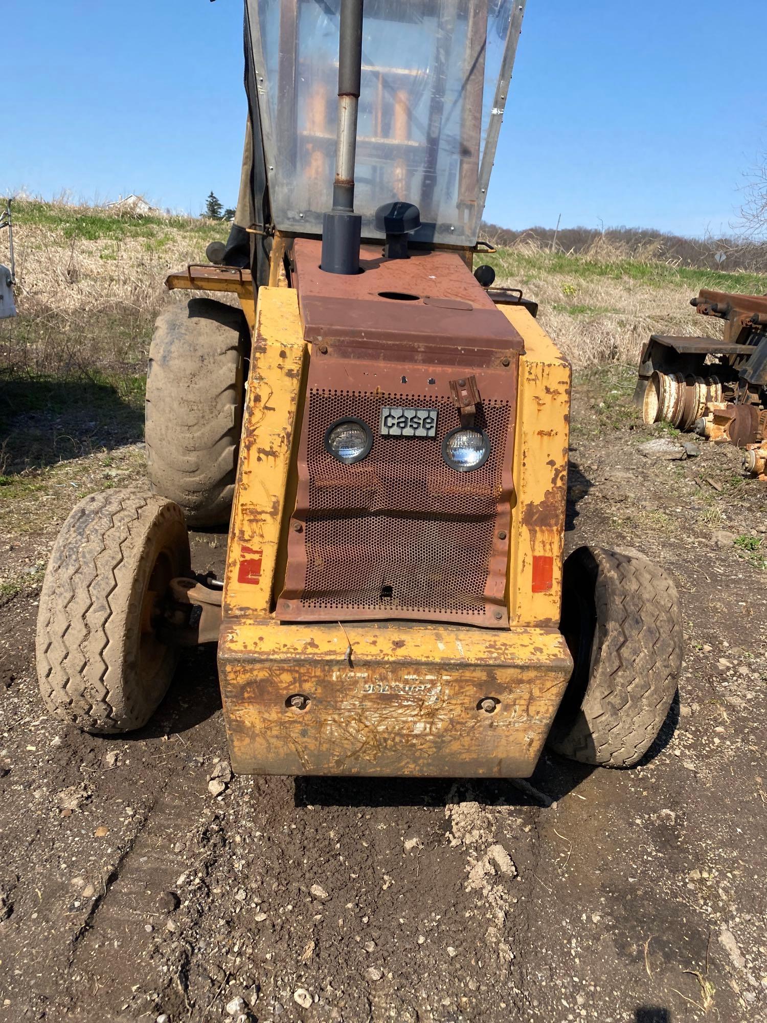 Case 586E Construction King Rough Terrain Forklift