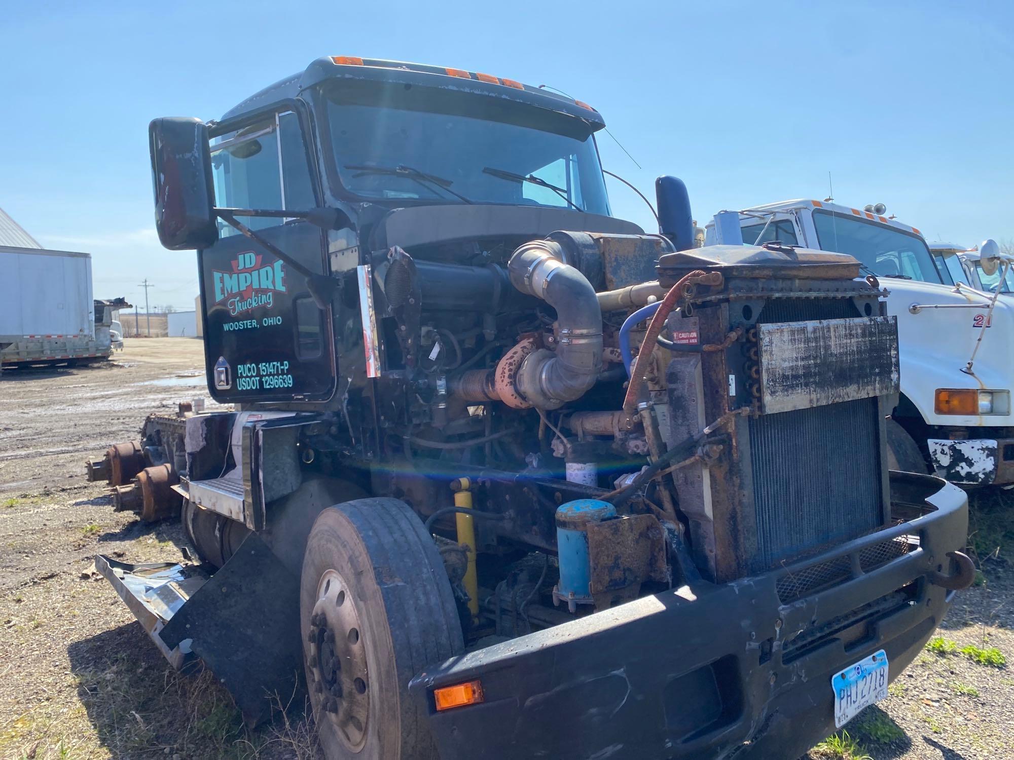 1990 Kenworth T600 Parts Tractor/Truck