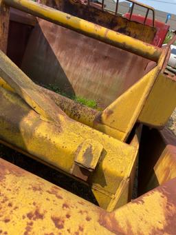 Caterpillar Tow Behind Cable Driven Pan