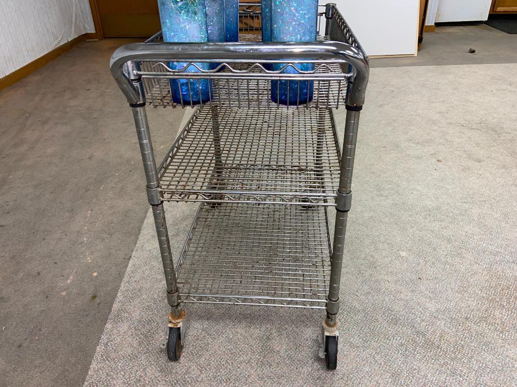 Mobile Cart with Center Piece Flower Bouquets