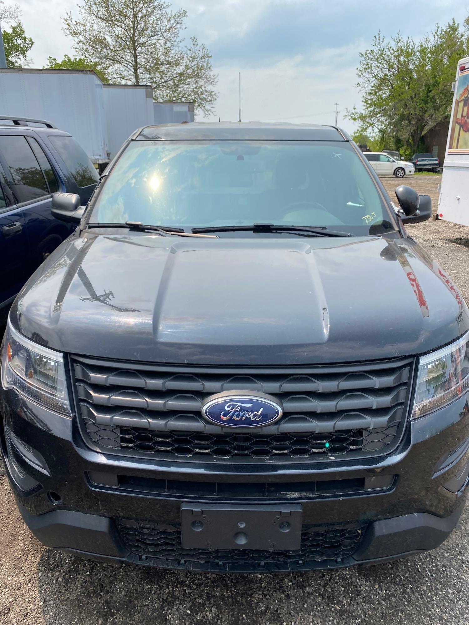 2018 Ford Explorer Ex Cop Car