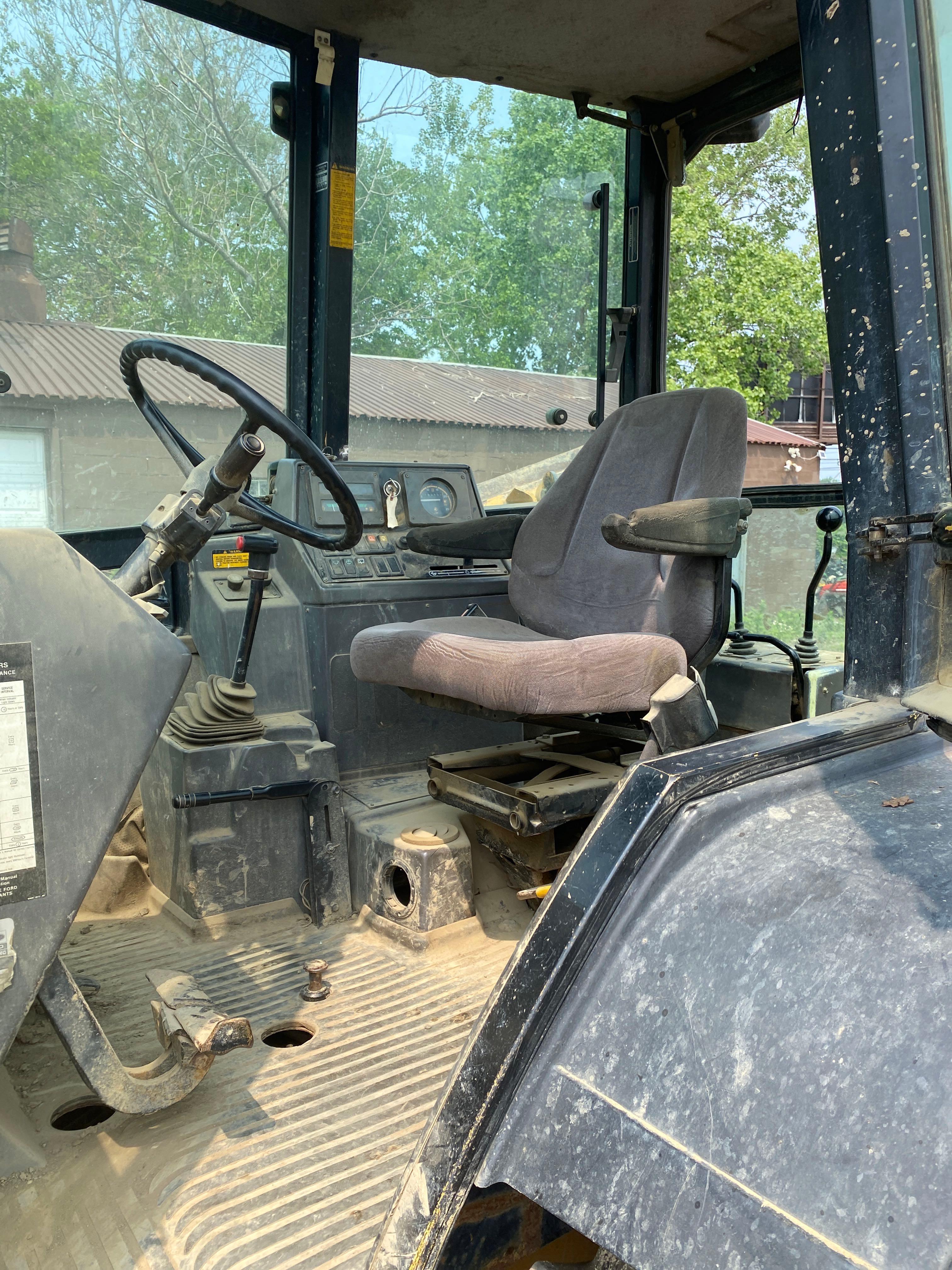 Ford 455D Backhoe