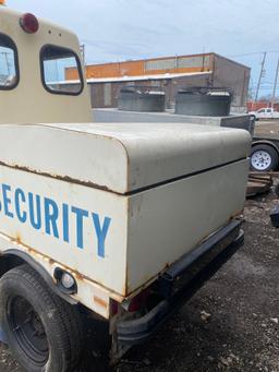 Cushman Gas Powered 3 Wheel Security Cart