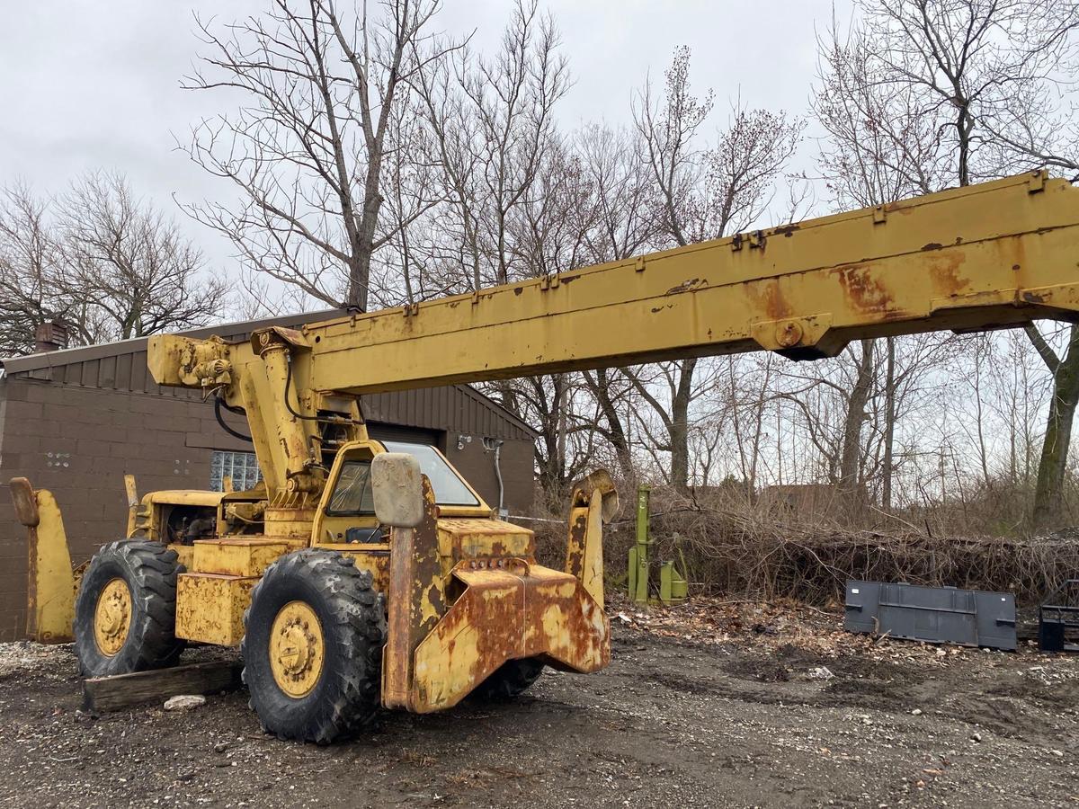 Pettibone Co All Terrain 4x4 Crane