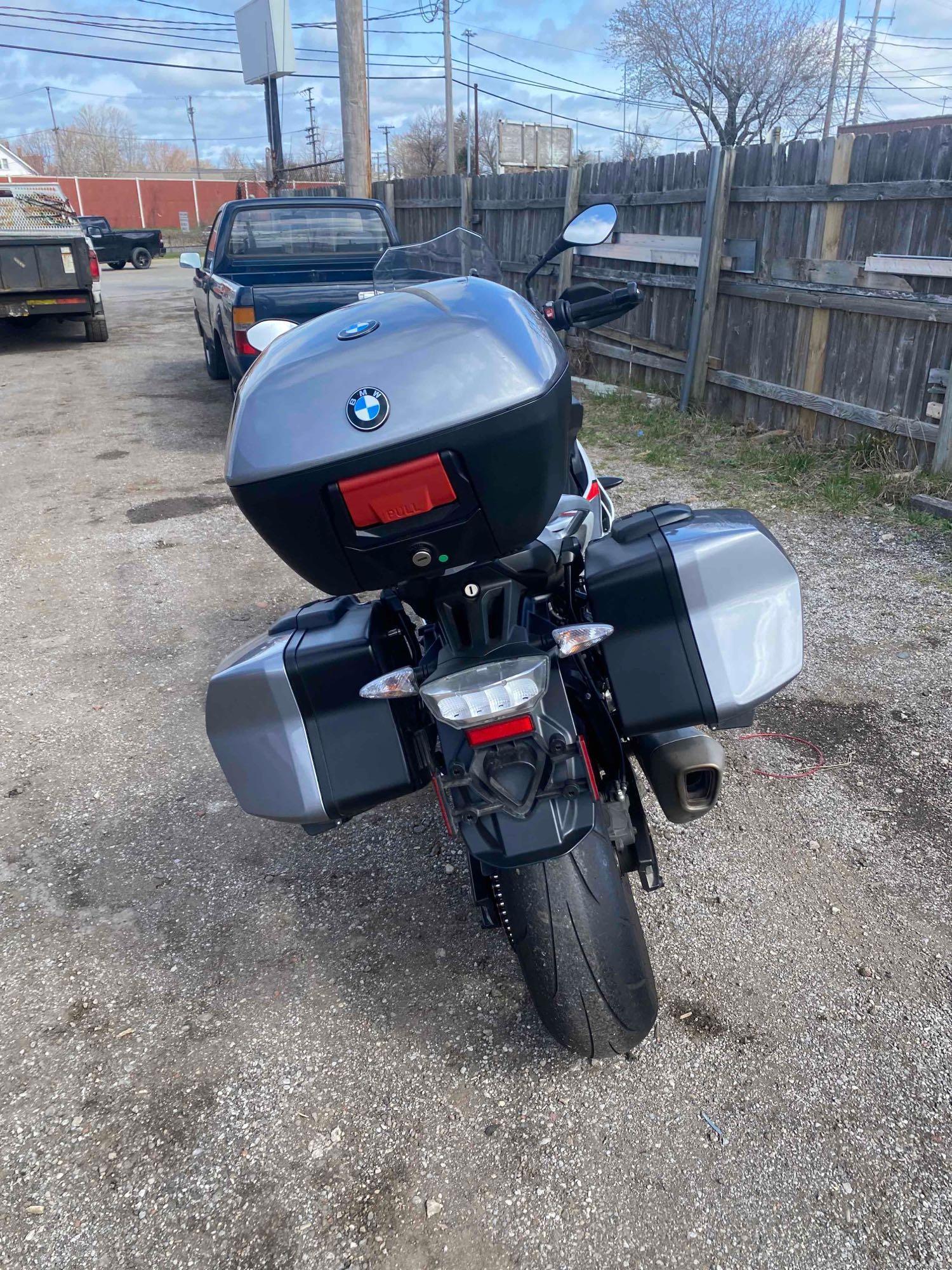 2016 BMW S1000XR Motorcycle