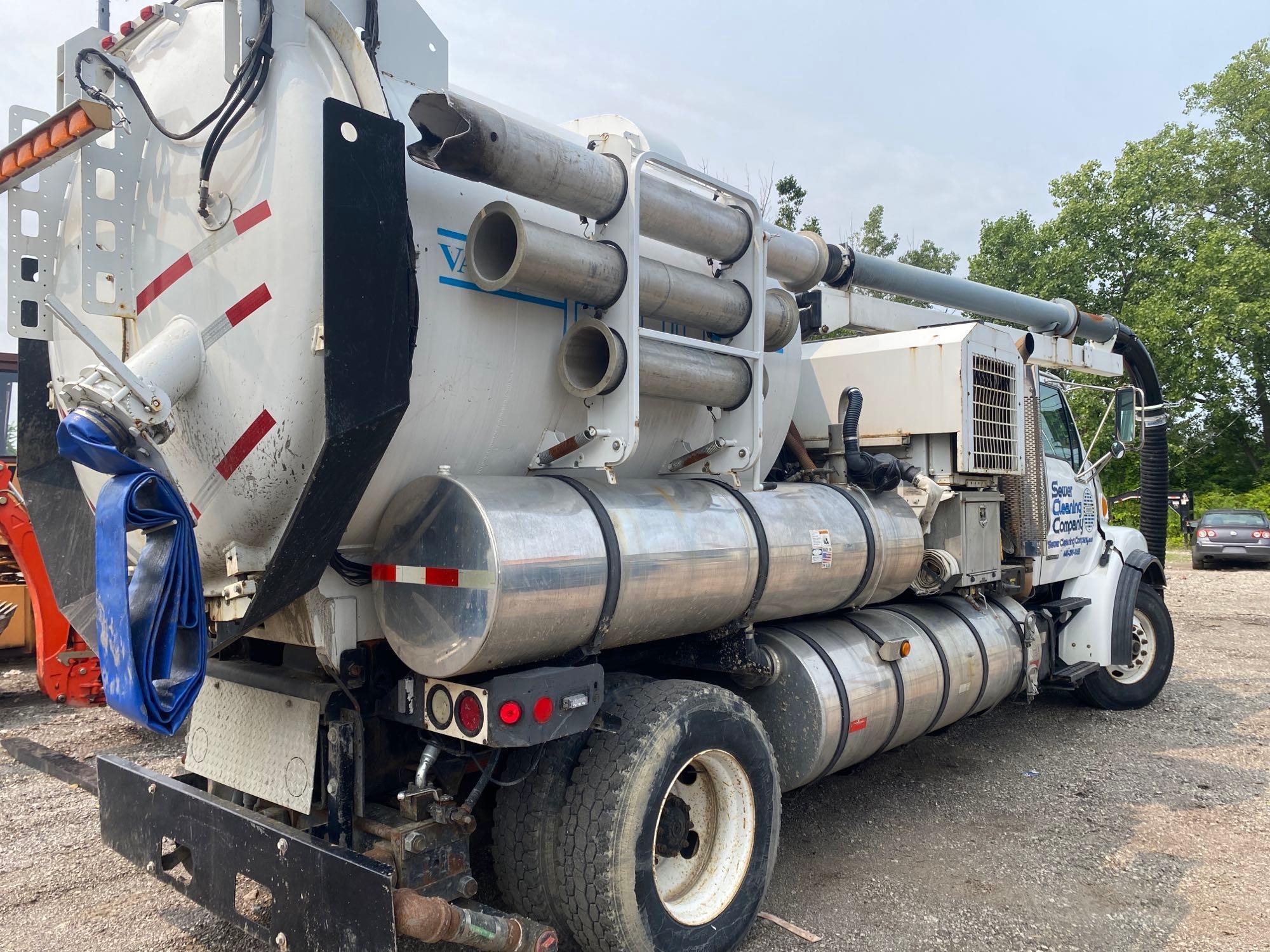 2003 Sterling L7500 Vac Truck