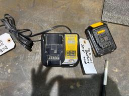 Dewalt Battery+Charger