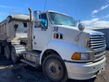 2008 Sterling A9500 Tandem Axle Tractor / Truck