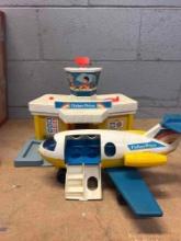 Fisher Price Parking Ramp/Service Center