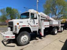 1994 Ford LN7000 60ft Bucket Truck (located offsite-please read full description)