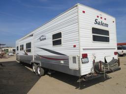 2007 Forest River 32' Travel Trailer