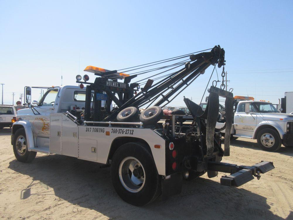 1974 Chevy Gas Tow Truck