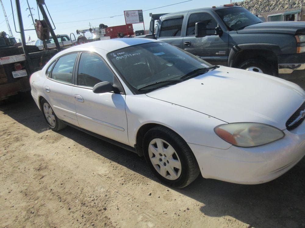 2001 Ford Taurus