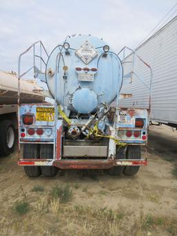 1987 Petro Tank Trailer