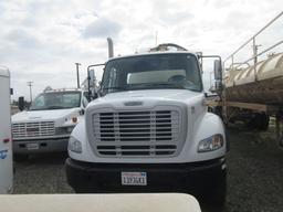 2012 Freightliner Business Class M2 Vac Truck w/Tank