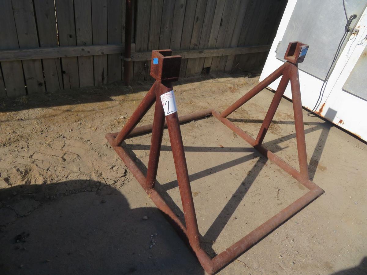 Pipe Stand