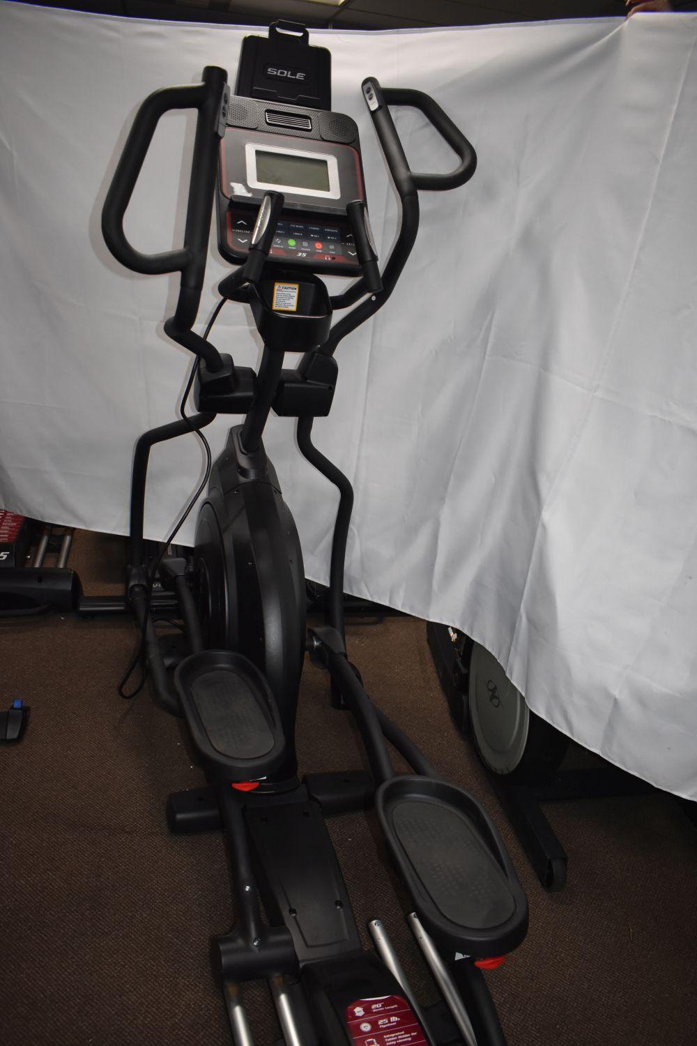 Sole F63 Treadmill New
