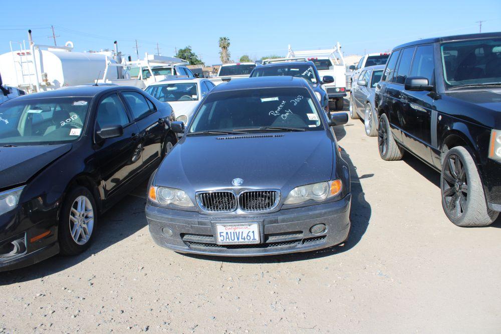 2003 BMW 330i