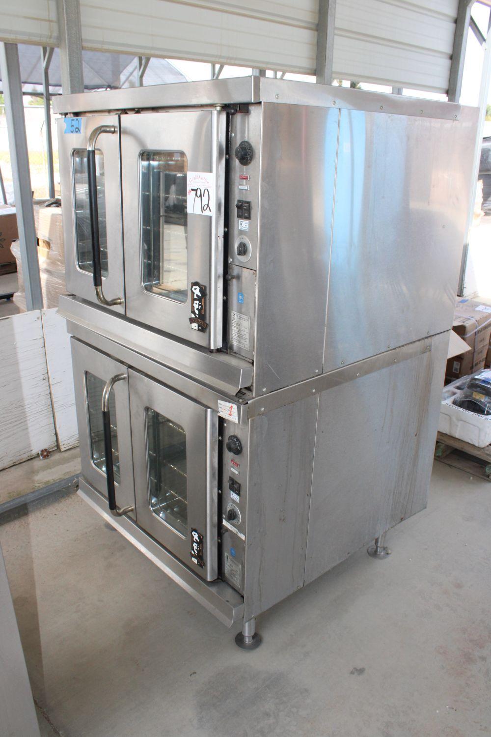 Montague Double Oven