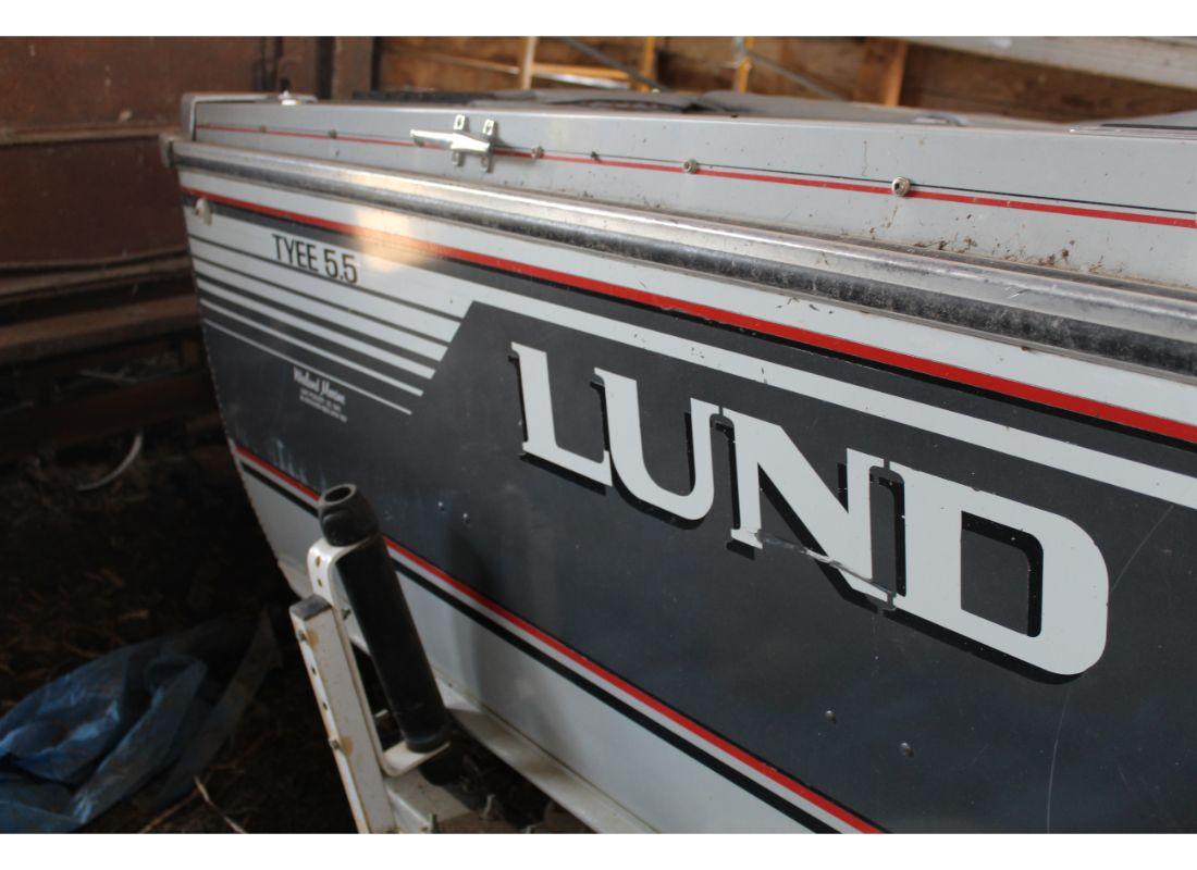 Lund TYEE 5.5 17 ½’ Boat w/ I/O 4.3L Eng., Shorelander Trailer;