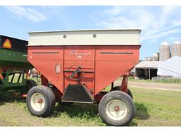 Demco 365 Gravity Wagon