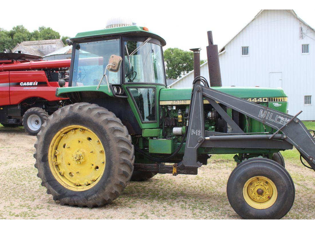 JD 4440 Dsl. Tractor