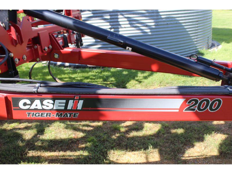 Case IH Tigermate Field Cultivator