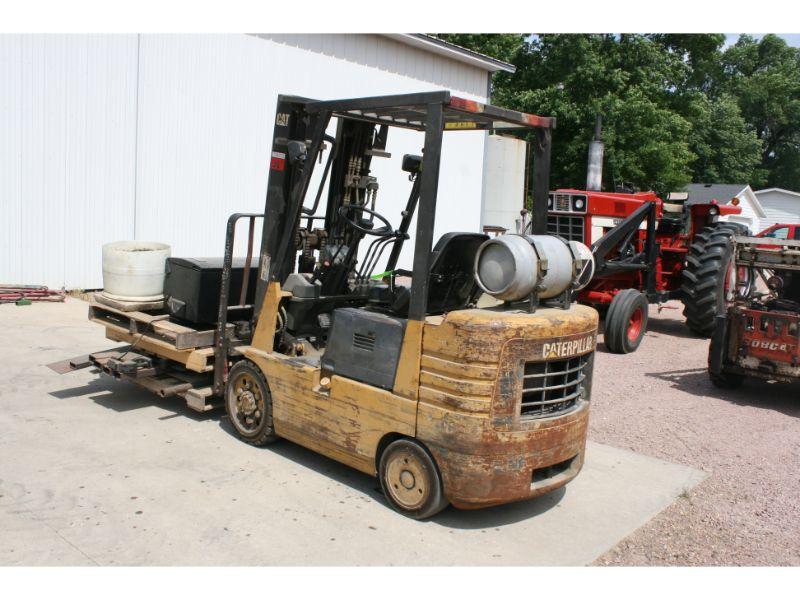 Caterpillar Mdl. 50-GC25 Forklift (SN 4EM01842) w/Gas/LP Engine