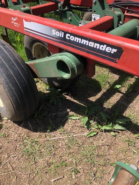 Brillion Soil Commander 12’ Disc Chisel w/4” Sweeps & Exc. Summers HD 3 Bar Harrow – Pulltype
