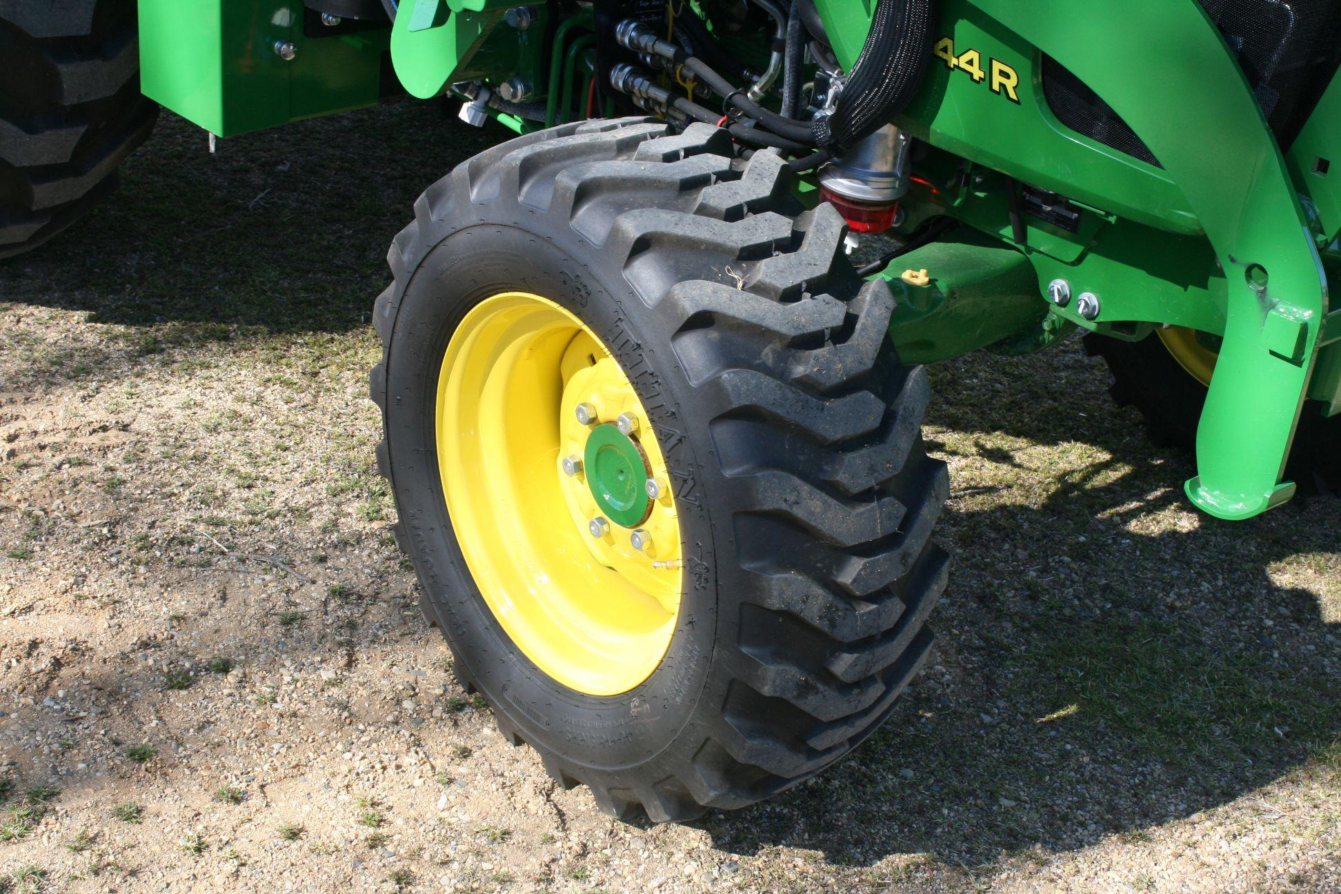 JD 4044R Tractor with H180 loader, Cab, A/C Heat, Diesel, 90.9 HRS.