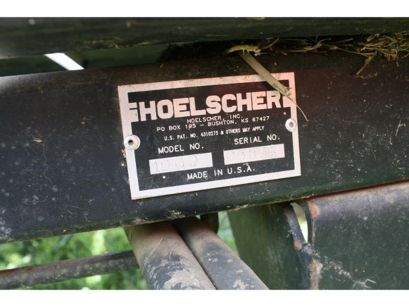 Hoelsher Mdl. 1000 Sq. Bale Accumulator – SN 03856 (2004)