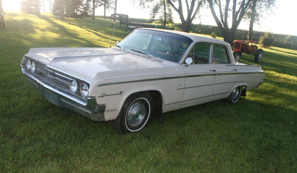 1964 OLDS DYNAMIC 88