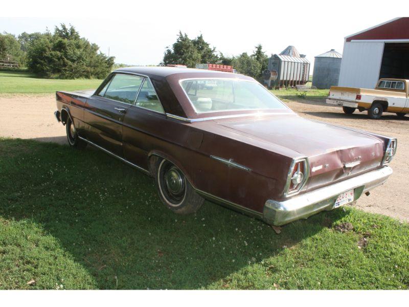 1965 Ford Galaxy XL 2 Dr. Hardtop w/Bucket Seats, Console Auto, 352 Engine (Restorable)